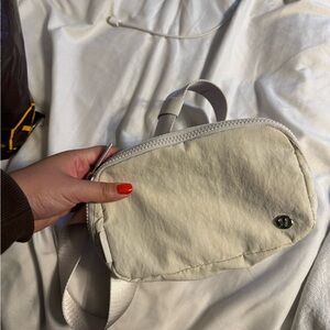 Lululemon Ivory Belt bag